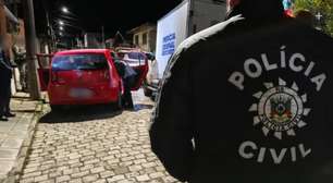 Homem de 26 anos é morto a tiros dentro de carro no bairro Bela Vista em Caxias do Sul