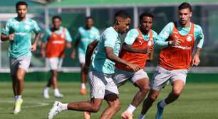 Jogadores do Palmeiras fazem coletivo no CT; Vitor Roque segue cronograma