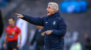 Luís Castro admite teste ruim por culpa do Grêmio e quer manter esquema
