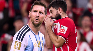 Quase ninguém lembra, mas Messi perdeu a cabeça, socou um rival em campo e recebeu a primeira expulsão da carreira pelo Barcelona há 5 anos
