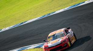 NASCAR Brasil: Osman resiste à pressão na Sprint e conquista a pole no Velocitta