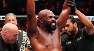 Jon Jones diz que pode voltar a lutar pelo UFC "Nunca diga nunca"
