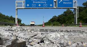Recorde de calor na Alemanha faz estradas "estourarem"