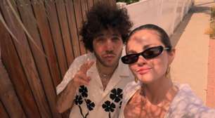 Benny Blanco revela conselho da mãe antes de namorar Selena Gomez: 'Você deveria se casar'