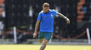 Ancelotti elogia evolução de Neymar e explica minutagem: "Depende do contexto"