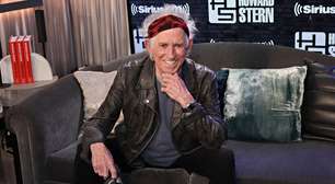 Músicos que não tocam ao vivo são medrosos, segundo Keith Richards