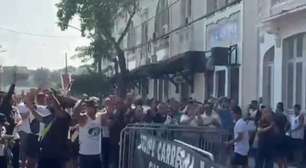 Protesto em São Januário pede venda da SAF do Vasco para Lamacchia
