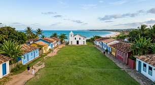 Trancoso, na Bahia, tem quadrado histórico tombado, pousadas de luxo entre coqueiros e uma trilha de 10 km que liga a vila à Praia dos Nativos sem asfalto