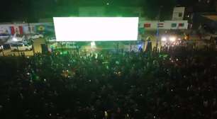 Vídeo: milhares de torcedores lotam estádio para ver o Brasil jogar no Paquistão!