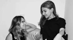 Daphne Bozaski e Gabriela Medvedovsky estreiam a peça "Pergunte Alguma Coisa"