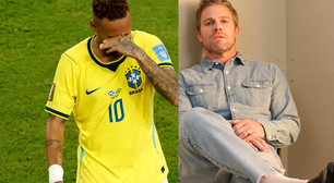 Até Neymar leva vácuo! Craque da Seleção foi ignorado por astro de 'Arrow' por OITO anos após tietá-lo: 'Grande fã'