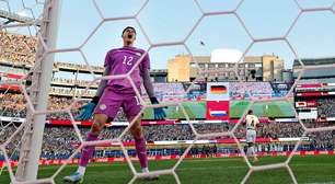 Quem é Orlando Gill, goleiro que virou herói do Paraguai?