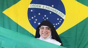 Freiras viralizam comemorando virada do Brasil: 'Pedimos intercessão de São Padre Pio, de quem Ancelotti é devoto'
