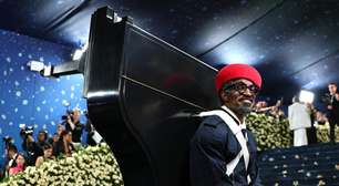 André 3000 lança curta-metragem sem diálogos sobre o piano que carregou no Met Gala de 2025