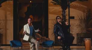 The Strokes lança clipe de "Going Shopping" com astro de "The White Lotus" e "Fallout"