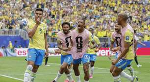 Na comemoração do gol, Casemiro fez 2 símbolos. O que significam?
