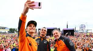 F1: Zak Brown abre o jogo sobre futuro de Norris e Piastri na McLaren