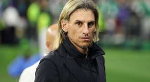 Equador perde técnico após eliminação na Copa do Mundo