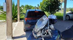 Homem compra carro roubado por R$18 mil e é detido pela PRF em Gravatá (PE)