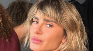 Carolina Dieckmmann despede-se de castanho da Diná e volta ao loiro: 'cabelin dourado'