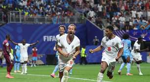 Inglaterra sofre, mas vence a RD Congo de virada e se mantém no caminho do Brasil na Copa