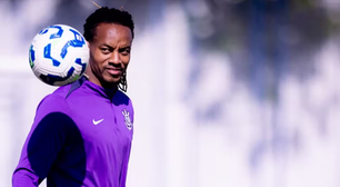 Torcida do Corinthians aponta se André Carrillo deve renovar seu contrato