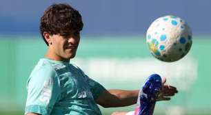 Giay destaca torcida por Flaco e celebra período com a Argentina: "Orgulho"