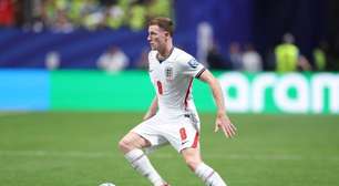 Manchester City confirma contratação de Elliot Anderson