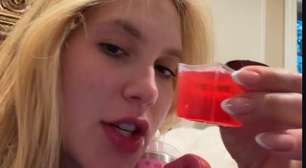Virginia gasta R$ 1,5 mil em remédios nos EUA e preocupa fãs por possível contato com Vini Jr.