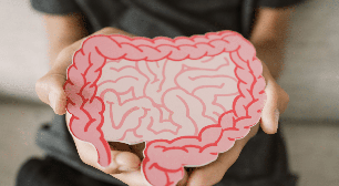 Inchaço, fadiga e intestino preso: a culpa é mesmo da disbiose?