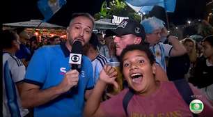 Torcedor argentino empurra garoto durante entrada ao vivo da Globo