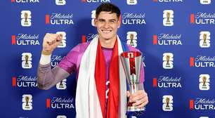 Orlando Gill, o goleiro que vendeu o próprio uniforme para salvar o filho e se tornou herói do Paraguai na Copa do Mundo
