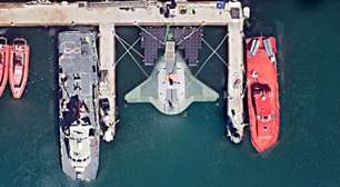 Novo drone submarino dos EUA se disfarça de arraia gigante e hiberna no fundo do oceano