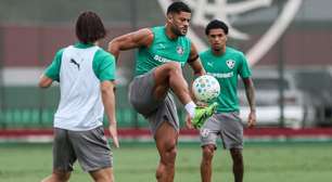 Hulk marca, e Fluminense goleia São Cristóvão em amistoso