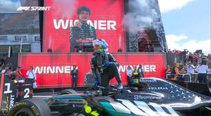 F1: Antonelli celebra vitória na sprint race após duelo com Hamilton