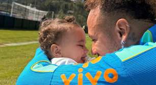 Filha de Neymar e Bruna Biancardi, grávida pela 3ª vez, Mel faz 1 ano; web aponta melhor presente em dia de jogo decisivo do Brasil na Copa 2026: 'Papai tem que...'