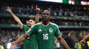 Artilheiro do México na Copa, Quiñones era alcoólatra e tem passado violento