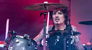 Tommy Lee (Mötley Crüe) tem hoje o mesmo peso que tinha no ensino médio