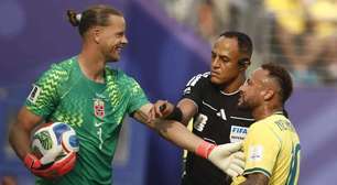 Leitura labial revela forte bate-boca de Neymar com goleiro da Noruega; veja