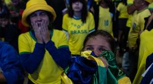 Choro, decepção, surpresa: veja reações de torcedores após eliminação do Brasil na Copa do Mundo