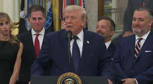 Trump admite que falou de cartão vermelho com a Fifa e critica Raphael Claus: 'Um pouco suspeito
