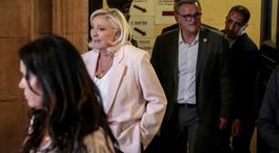 Esquerda francesa critica decisão da Justiça que mantém Le Pen na disputa eleitoral de 2027