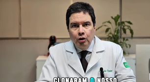 O médico que teve imagem clonada por IA para vender curas milagrosas no YouTube: 'Podem estar causando danos fatais a idosos'