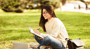 Enem 2026: estudar nas férias é realmente necessário? Veja como encontrar equilíbrio