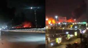 EUA bombardeiam alvos no Irã após ataques a navios no Estreito de Ormuz