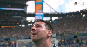 Messi chora após Argentina vencer Egito de virada e avançar às quartas da Copa