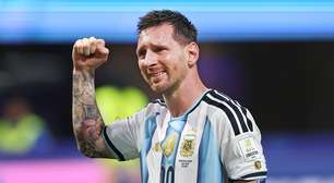 Messi chora após Argentina vencer Egito de virada e avançar às quartas da Copa
