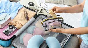 Cosméticos em miniatura para levar na sua nécessaire de viagem