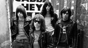 Supergrupo com Billie Joe Armstrong e Travis Barker homenageará os 50 anos da estreia dos Ramones