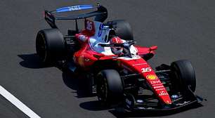 F1: Ferrari se destaca com asa traseira "Macarena", enquanto rivais enfrentam dificuldades